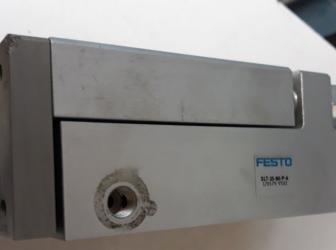 Pneumatický válec FESTO s lineárním vedením,typ SLT-25-80-P-A