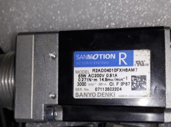 Motor  SANYO DENKY typ R2AD04010FXH6AM7