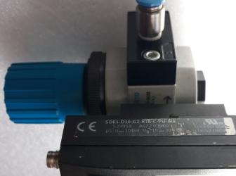 Regulační ventil FESTO LR-D-MINI s tlakovým digitálním spínačem FESTO