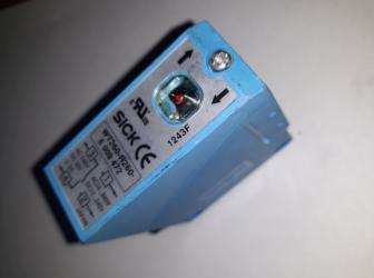 Kompaktní optoelektronický  snímač  SICK  typ W260 -R260