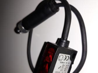 BALLUFF BOS 6K-PU-1LHA-SA1-C-02  optické čidlo