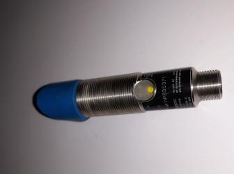 Wenglor - typ HW11PB3S371 FOTOELEKTRICKÝ REFLEXNÍ SENZOR